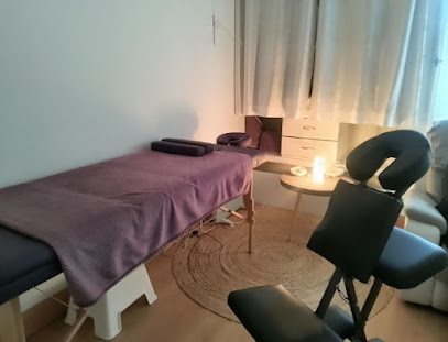 Marie Cophignon - Massages Énergétiques & Reiki Usui Institut De Massage à Élancourt