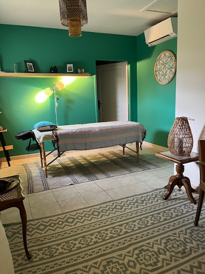 Kimspa - Maison De L'art Du Massage Et Du Bien-Être - Professionnels Et Intervenante Bien-Être Enfants, Ados Et Adultes, Institut De Massage à Héry