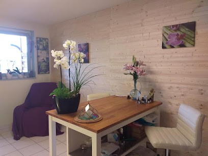 Espace bien-être by Marie-laure Chauve, Institut de Massage à Iffendic