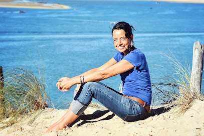 Isabelle Delporte - Papillon bleu et sens - Massages, soins et formations, Institut de Massage à Parentis-en-Born