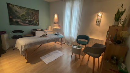 Léger Comme Une Plume Praticienne En Massage Bien Être [Nadège Marie] Institut De Massage à Rueil-Malmaison